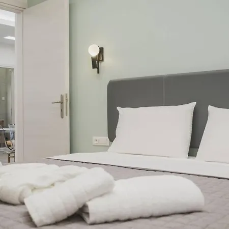 Peris 3 - Near Old Town - Ac, Wifi 아파트 하니아