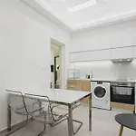 Peris 3 - Near Old Town - Ac, Wifi Apartamento